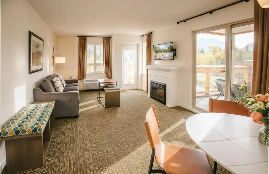 Executive Suites Hotel And Resort, Squamish-1